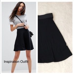 EUC Karen Kane Flirty Skirt. Excellent condition